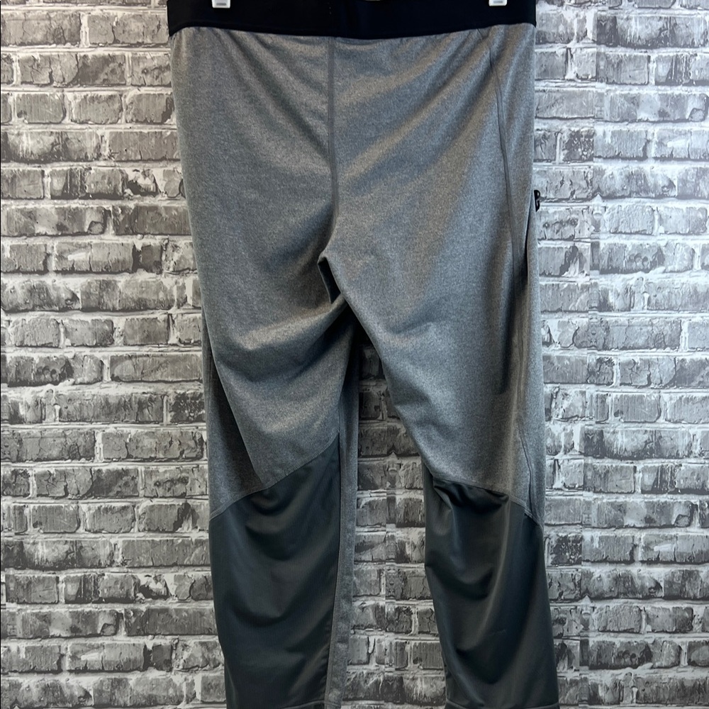 Nike Pro Heather Gray Leggings - image 5